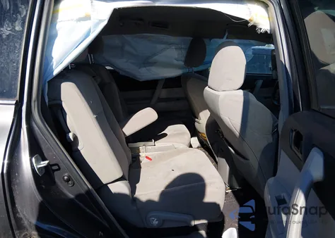 2012 Toyota Highlander Base V6 from USA, damaged, VIN 5TDBK3EH5CS170097